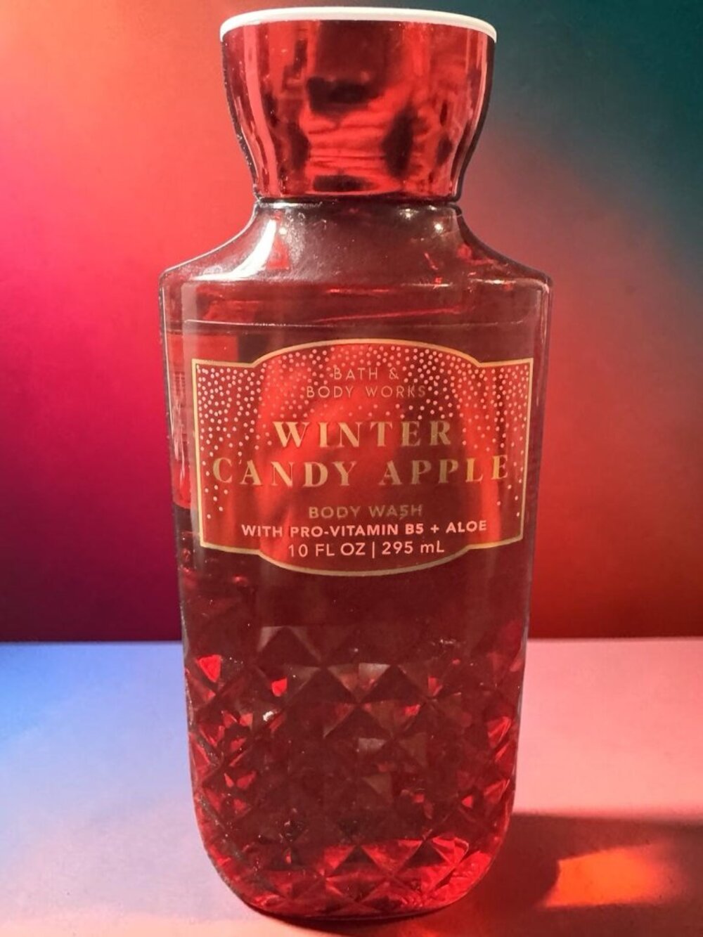 Bath & Body Works Winter Candy Apple 10 oz Body Wash With Pro Vitamin B5 + Aloe.